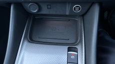 Nissan Qashqai 1.3 DiG-T MH 158 N-Connecta 5dr Xtronic Petrol Hatchback